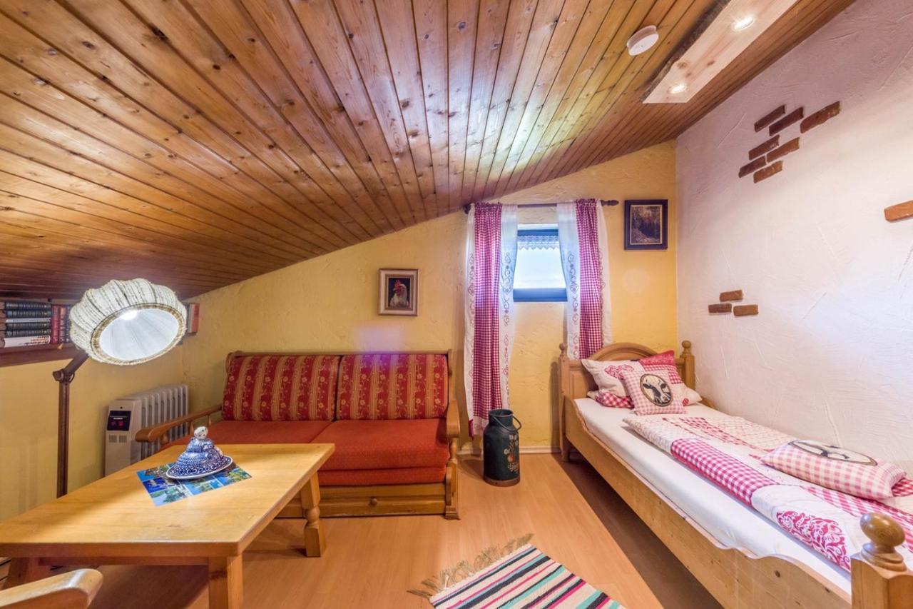 Direkt Zwischen Chiemsee U Alpen Dg แบร์เนา อัม คีมเซ ภายนอก รูปภาพ