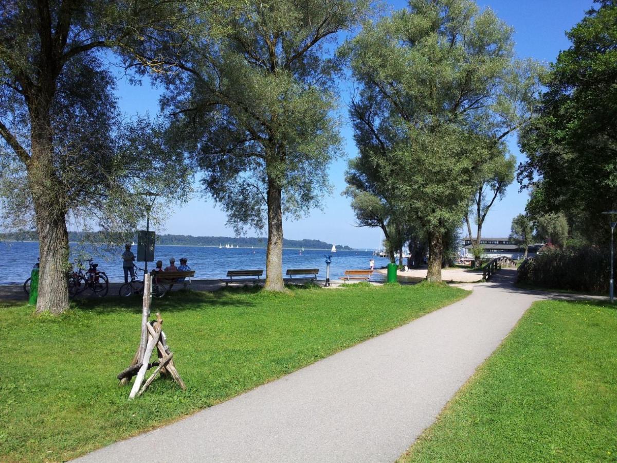 Direkt Zwischen Chiemsee U Alpen Dg แบร์เนา อัม คีมเซ ภายนอก รูปภาพ