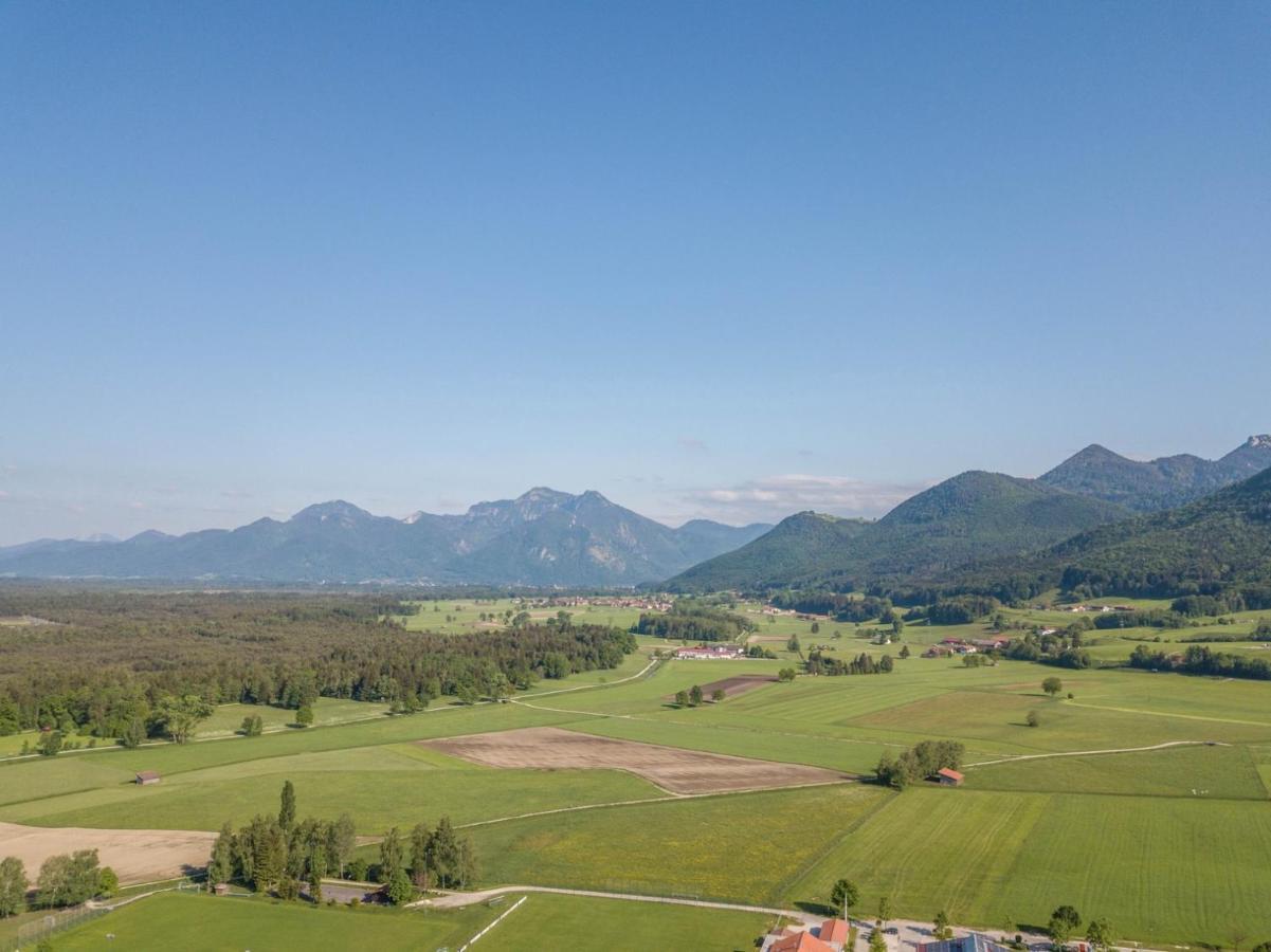Direkt Zwischen Chiemsee U Alpen Dg แบร์เนา อัม คีมเซ ภายนอก รูปภาพ