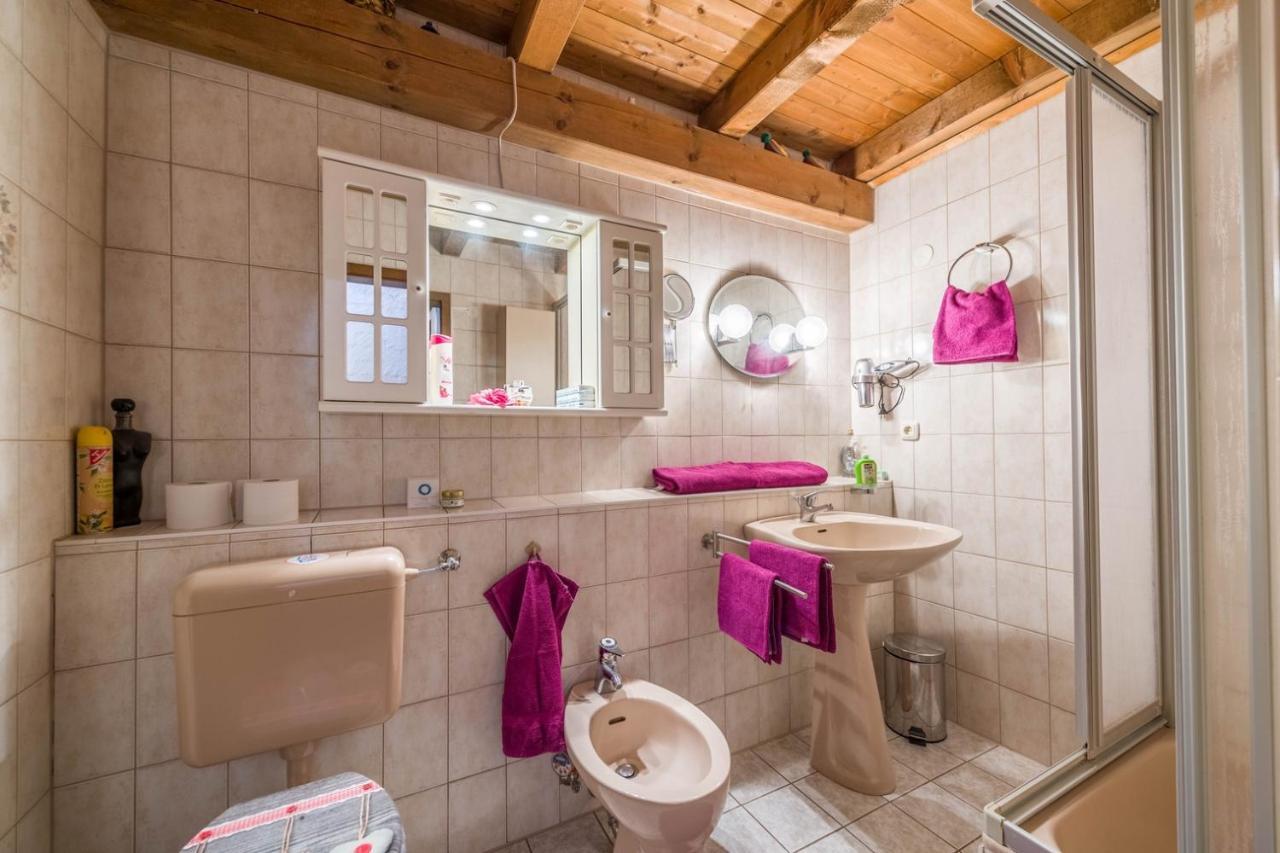 Direkt Zwischen Chiemsee U Alpen Dg แบร์เนา อัม คีมเซ ภายนอก รูปภาพ