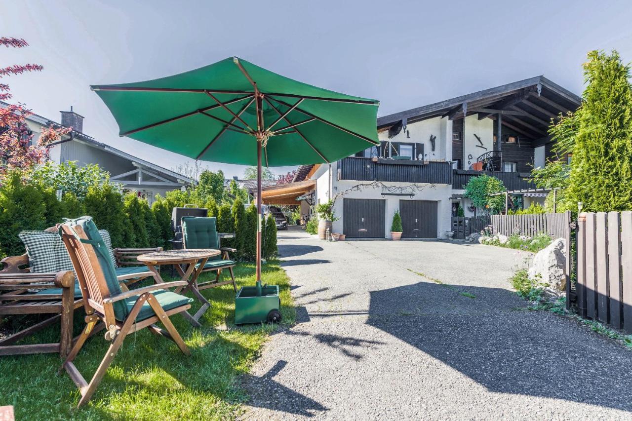 Direkt Zwischen Chiemsee U Alpen Dg แบร์เนา อัม คีมเซ ภายนอก รูปภาพ