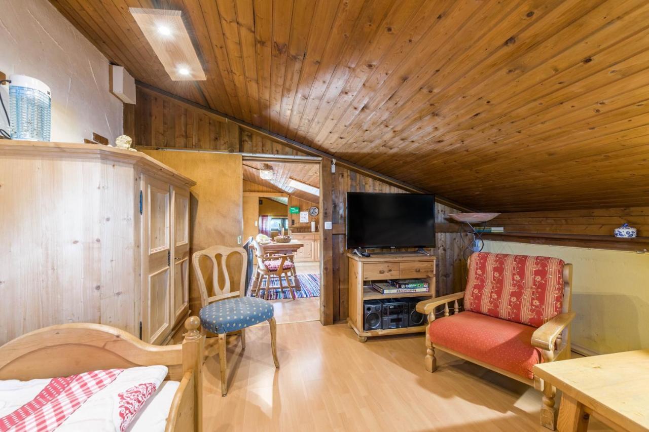 Direkt Zwischen Chiemsee U Alpen Dg แบร์เนา อัม คีมเซ ภายนอก รูปภาพ